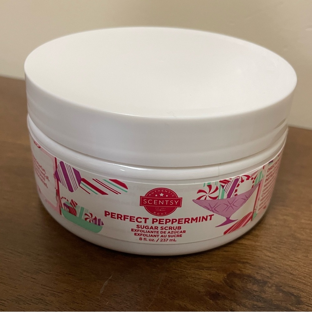 Scentsy Perfect Peppermint Sugar Scrub 8oz.